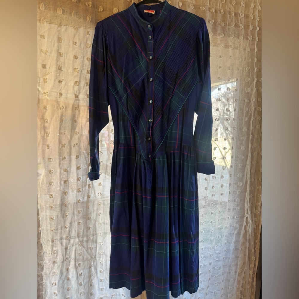 Vintage French Rene Derhy pintuck dress